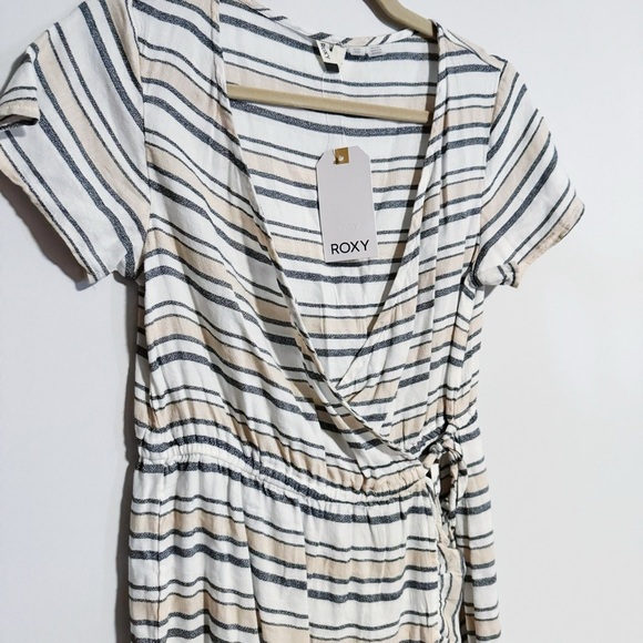 Roxy - Striped Faux Wrap Dress - Picture 2 of 4